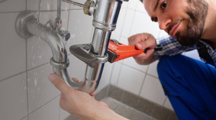 Professional same day plumber services in La Salle, TX